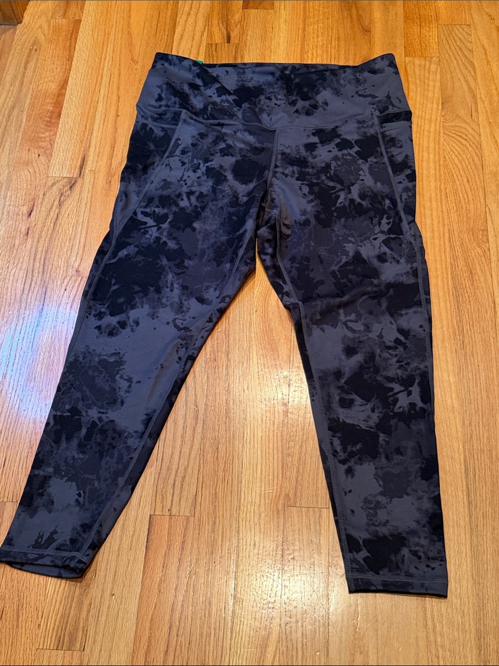 Danskin Women's XL Black Gray Tie-Dye Active Exercise Workout Leggings NWT
